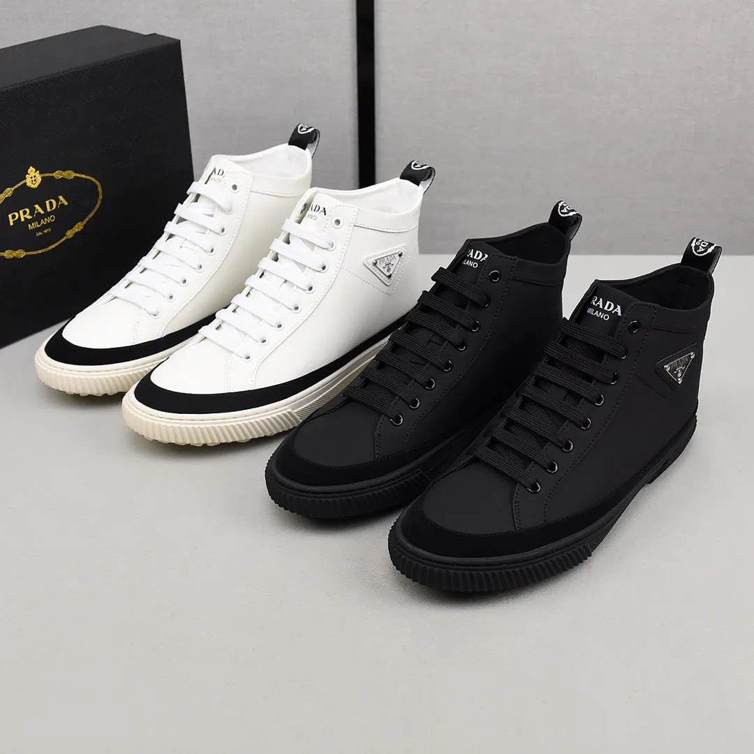 PRADA [Prada] high-top sports and casual shoes. Men's shoes 💰440💰. The upper is made of cowhide, sheepskin lining, rubber outsole, comfortable on the feet, men's size 38-44, choose according to your usual wearing size.